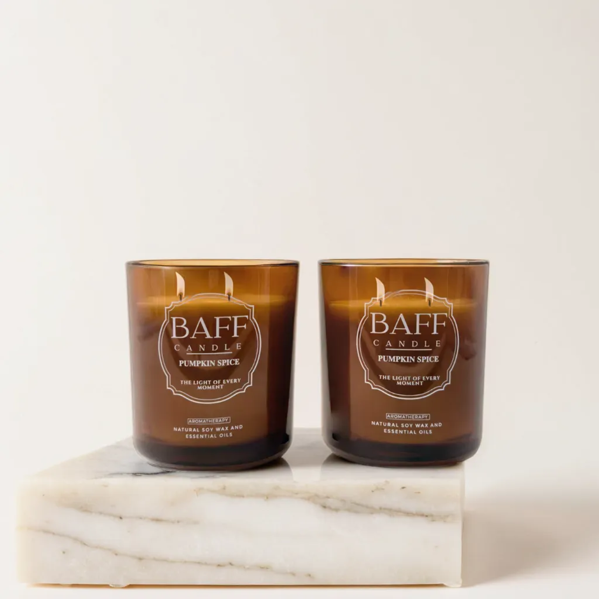 Pumpkin Spice Luxury Candle made with Premium Soy Wax , handmade, pure essential oil
